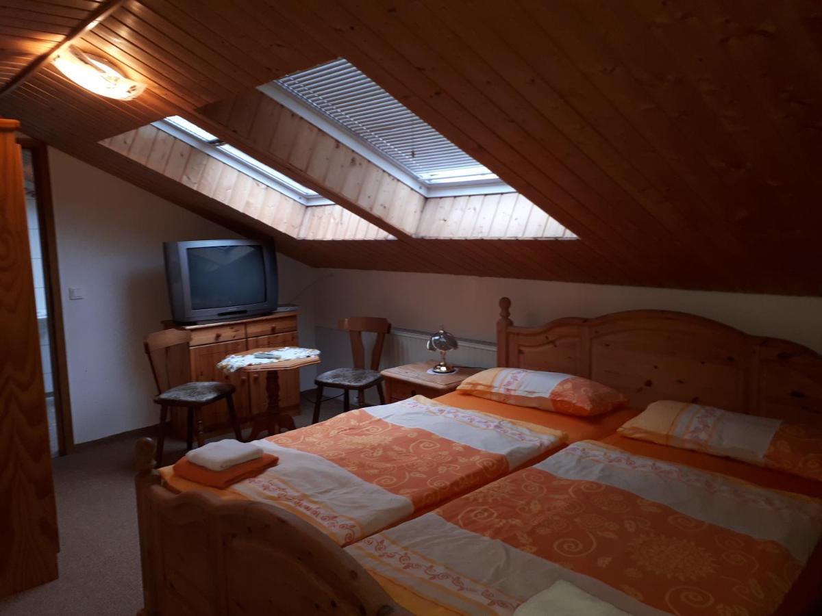 Meschkes Gasthaus Pension Hohnstein Extérieur photo